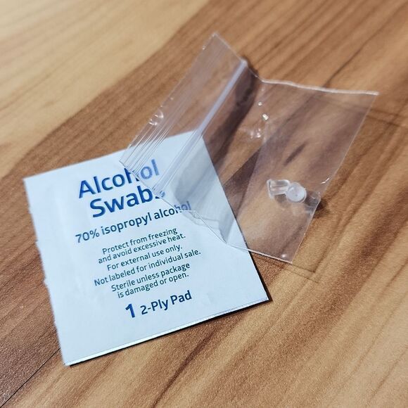 ✍️Handmade✍️ Giraffe Earring, Poem & Gift Box Set - Picture 5 of 11